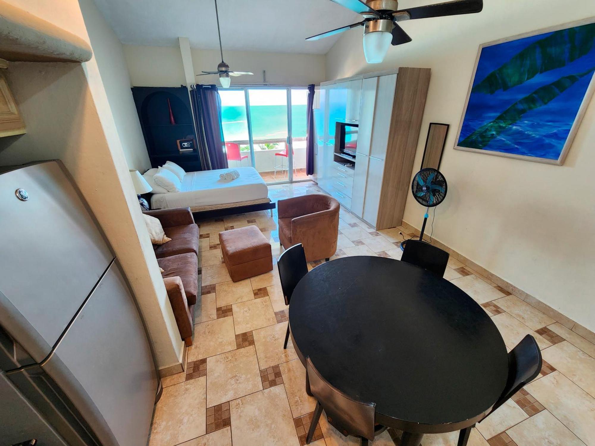 Beachfront Apartments Cancún Cameră foto
